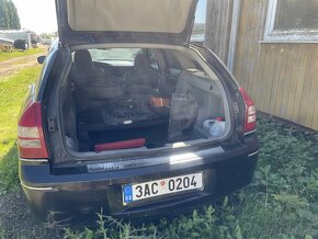 Dodge magnum černá barva - 6