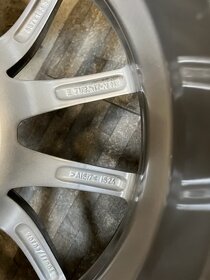 Prodám ALU kola BMW 17" 5x112 pneu zimní 225,50R17 RFT - 6