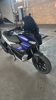 Aprilia SR GT 125 - 6