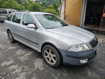 Škoda Octavia II 2.0TDI - VADA MOTORU - 6