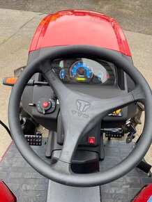 Traktor TYM F25 ROPS - 6