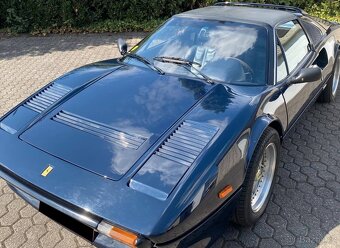 Ferrari 308 GTS z roku 1983 - 6