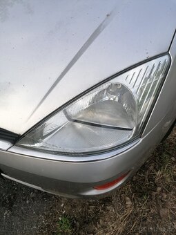 Ford focus ghia 1.6 dily - 6