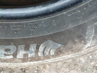 215/60/17 96v Hankook - celoroční pneu 2ks - 6