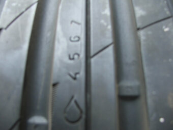 Sada pneu 235/45 R19 99Y XL NOKIAN Z - 6