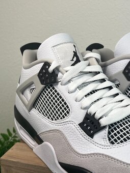 Air Jordan 4 Retro "Military" (44) - 6