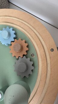 Montessori hrací stoleček Janod - 6