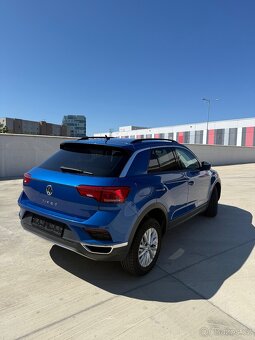 T-Roc 1.0tsi 85kw VÝBAVA JAKO NOVÝ - 6