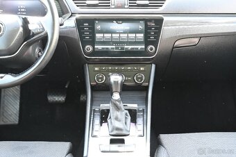 Škoda Superb 2.0TDI 110KW DSG Style 2/2022 - 6