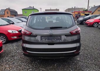 Ford S-MAX 2.0 TDCI 7 Míst, Navi, Klima nafta manuál 88 kw - 6