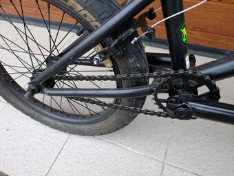 BMX Mad Main, kola 18´´ - 6