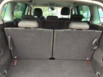 Opel Zafira Tourer 2.0 CDTI Cosmo - 7MÍST - 6