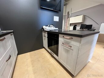 Expoziční kuchyňská linka Oresi, sleva 60% - 6