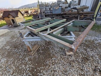 Stůl na řezání kamene otočný - 6