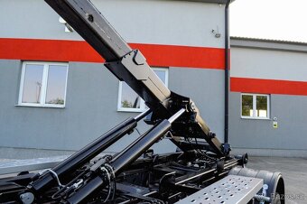 MERCEDES ATEGO 1222 12TONKA HÁKOVÝ NOSIČ KONTEJNERŮ EU5 - 6