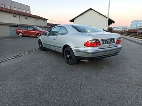 Náhradní díly na Mercedes CLK w208. - 6