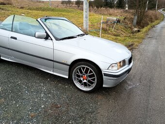 BMW E36 cabrio 318i - 6