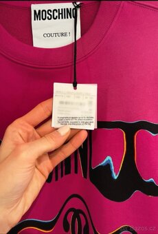 Růžová mikina Moschino - 6