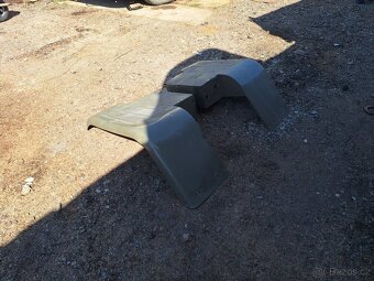 Blatníky praga v3s - 6