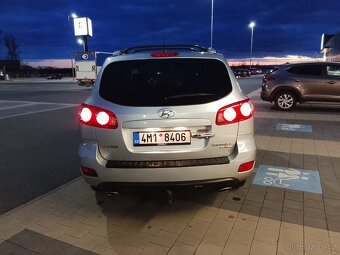 Hyundai Santa Fe - 6