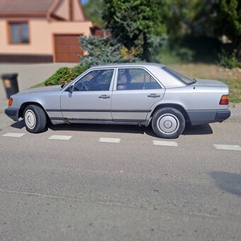 Mercedes 124 2.4 d rv 1986 - 6