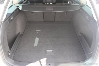 Volkswagen Passat 2.0 TDI 110kW HIGHLINE ČR (2016) - 6