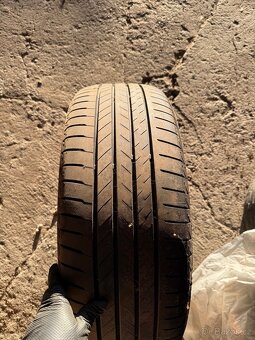 Bridgestone Alenza 235/55r19 101v - 6