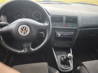 Volkswagen Golf IV 1.6mpi 77kw původ IT, první majitel. - 6