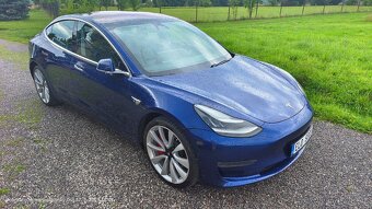 Tesla Model 3. Performance - 6