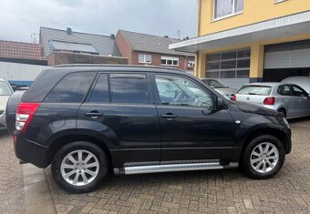 Suzuki Grand Vitara 2.0i benzín 103kw - 6