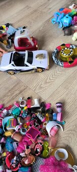 L.O.L. domeček + panenky - 6