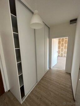 Pronájem bytu - Nová Role 2+1, ul. Krátká - 6