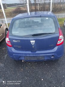 Dacia Sandero 1.4 - 6