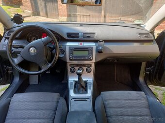 Volkswagen Passat B6 1.9 TDI 77 kW (2006) - 6