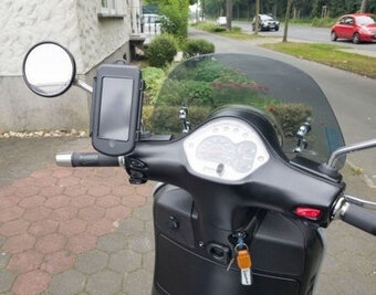 Vespa GTS 300 SS německý model, rok 82013, TÜV nová, 2759 km - 6