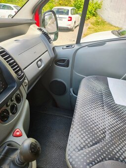 Renault Trafic 2.5 dci 150 L2H2 - 6