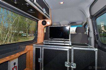 Sprinter  mikrobus 8+1 - 6