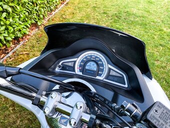 Honda PCX 125 CZ - 6