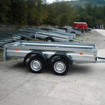 Přívěsný vozík 2x osa, 3,0m x1,30m, svařovaný rám, řidičák B - 6