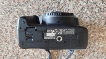 Canon EOS 500D tělo + battery grip BG-E5 - 6