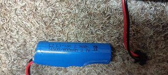 Holyton 2 Pack Remote Control Bumper Cars 1 vs 1 - 6