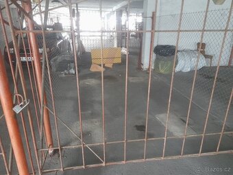 Pronájem garážového stání Praha 9 - 6