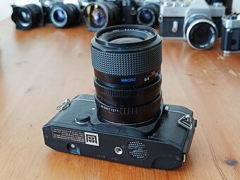 KONICA autoreflex TC (Exakta 35-70mm MC Macro) - 1976 - 6