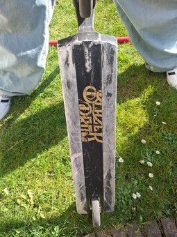 Freestyle koloběžka Blazer Pro - 6