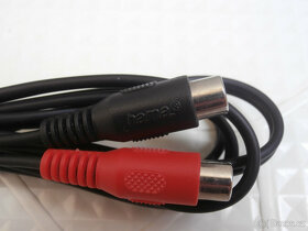 Audio - video kabely a adaptéry - 6