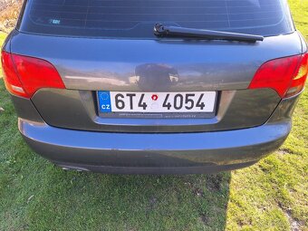 Audi A4 Avant - soubor náhradních dílů - 6