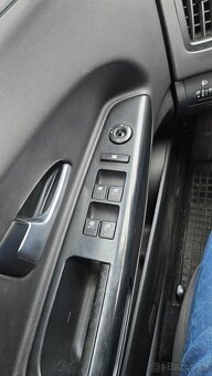 Kia Cee'd SW, 1,6CRDi 85 kw, kombi - 6