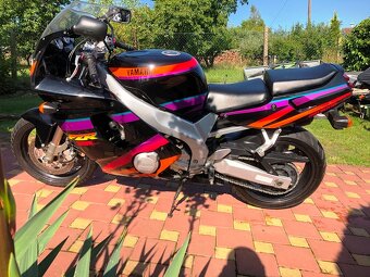 Yamaha FZR 600, CBR 900RR, Zephyr, ZX-9R, Cagiva Freccia - 6