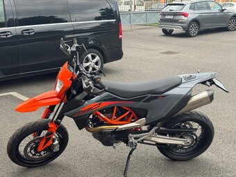 KTM 690 SMC R, 2023, 1916 km - 6