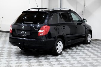 Škoda Fabia 2 Combi 1.4i 16v 63kW  Ambiente - 6